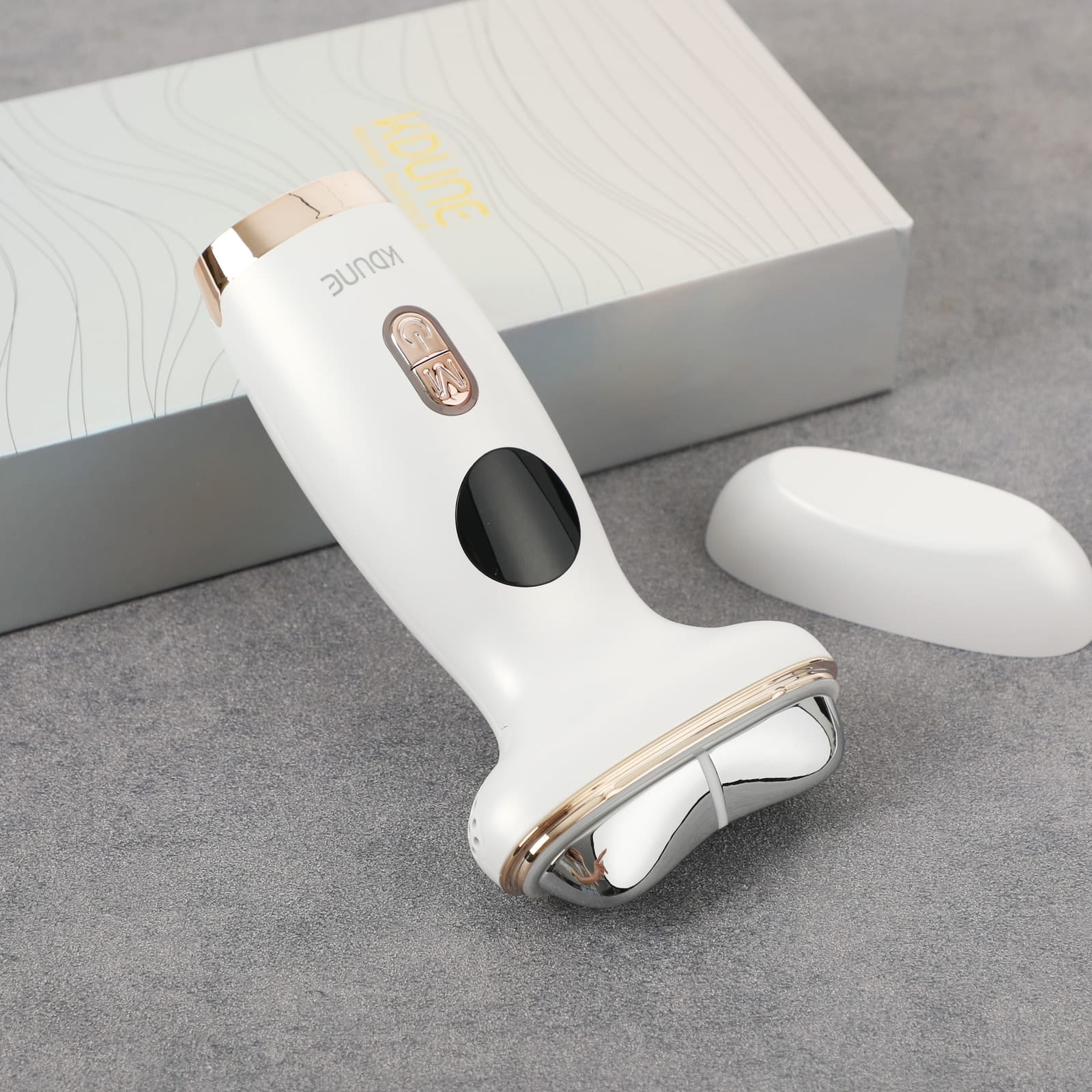 Kdune 7-in-1 Face & Neck Massager, studio photograph 8 of 8